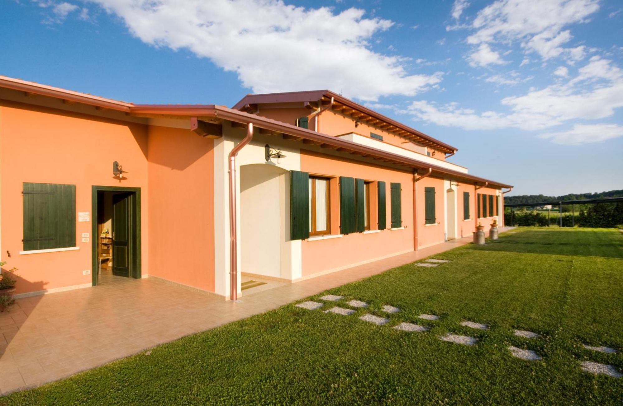 Agriturismo Cascina Roveri Monzambano Kültér fotó